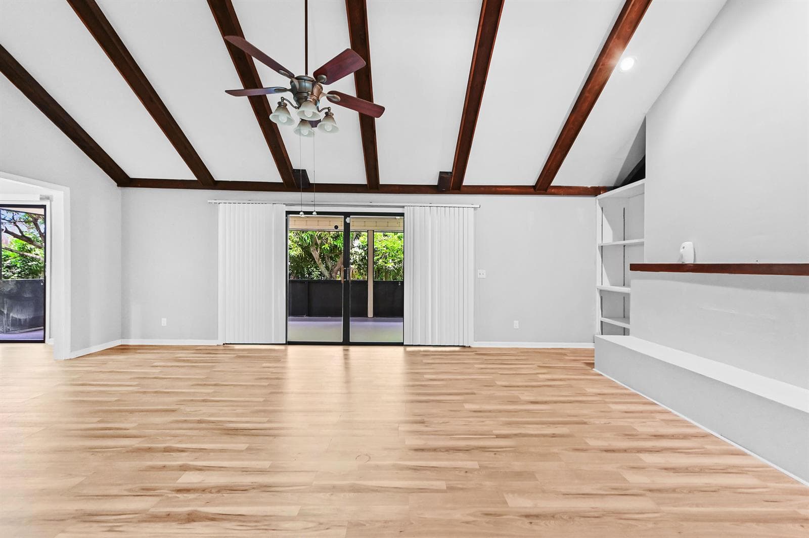 9227 SE Gettysburg Court, Hobe Sound, FL 33455 photo 3