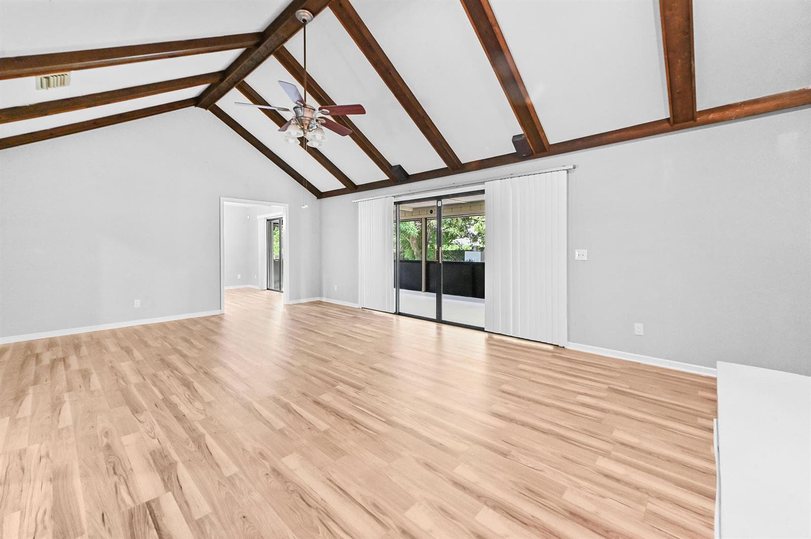 9227 SE Gettysburg Court, Hobe Sound, FL 33455 photo 4