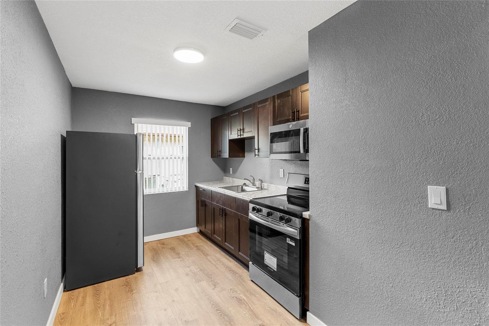237 NW 12th Court, Pompano Beach, FL 33060 photo 5