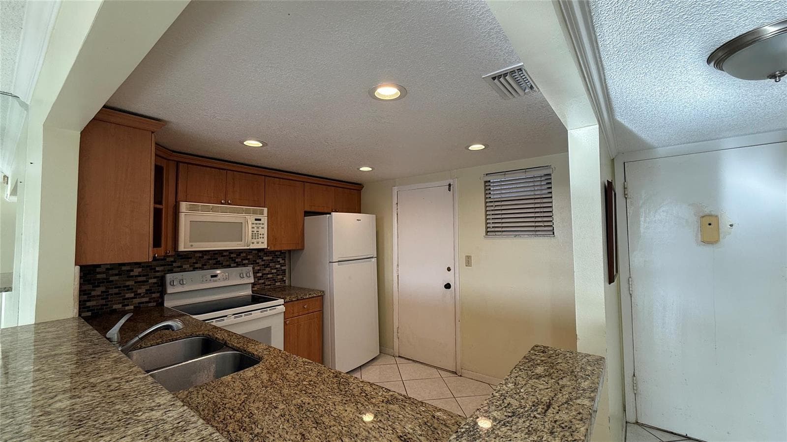 406 NW 68th Avenue # 310, Plantation, FL 33317 photo 3