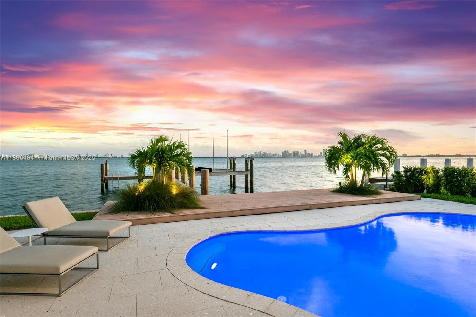 1580 S Treasure Dr, North Bay Village, FL 33141 photo 4