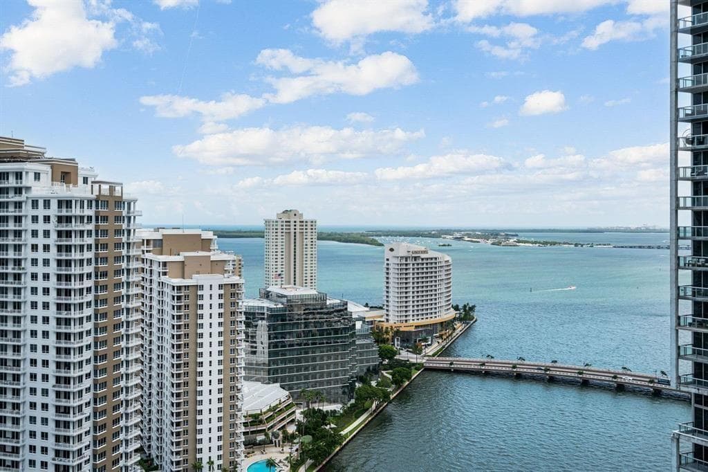 465 Brickell Avenue # 2706, Miami, FL 33131 photo 3