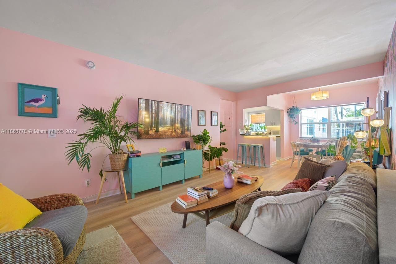 315 Van Buren St # 104B, Hollywood, FL 33019