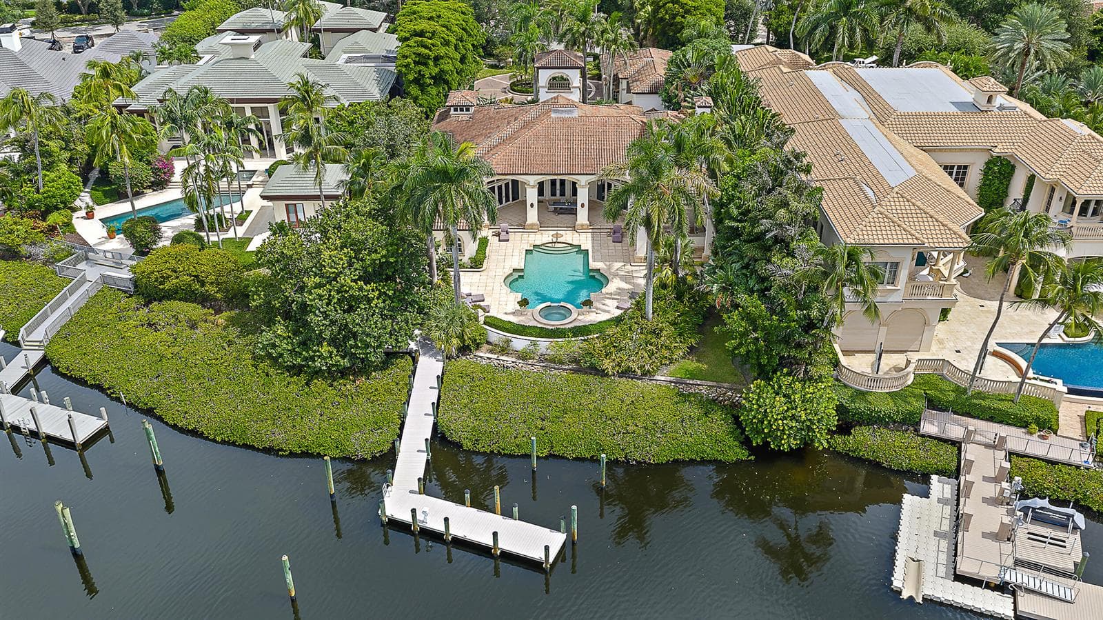 193 Spyglass Court, Jupiter, FL 33477 photo 2