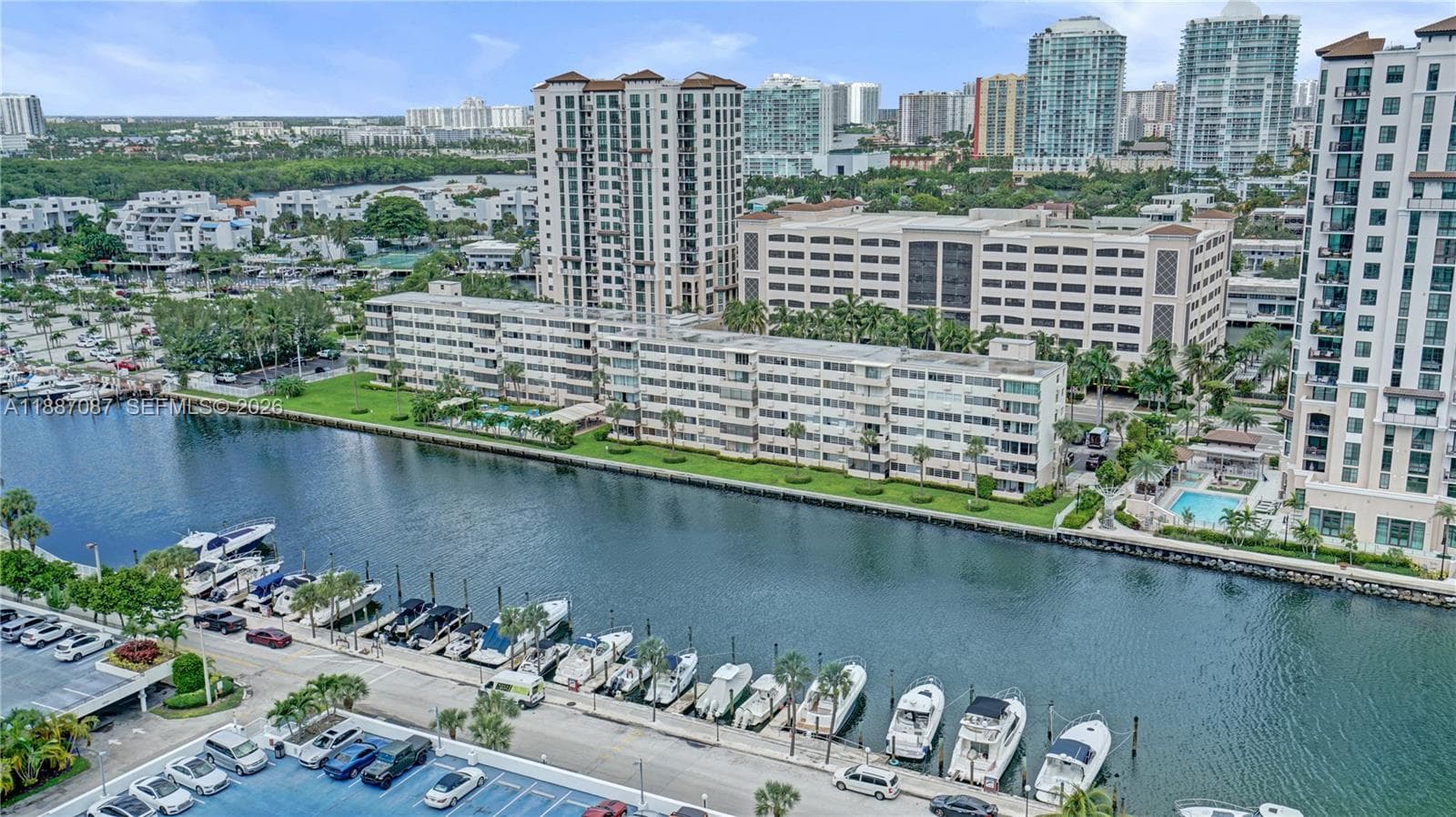100 Bayview Dr # 1931, Sunny Isles Beach, FL 33160 photo 3