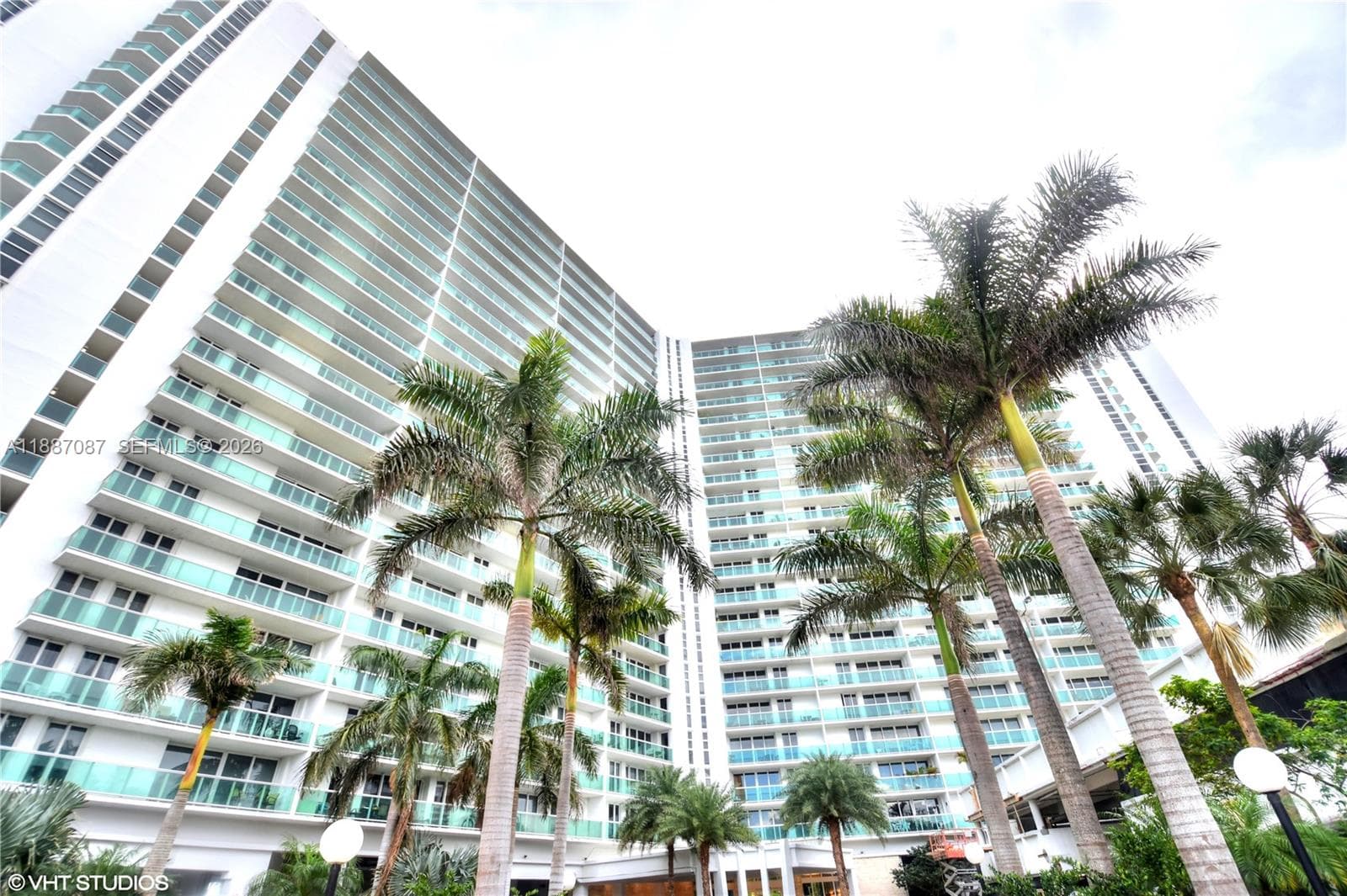 100 Bayview Dr # 1931, Sunny Isles Beach, FL 33160 photo 5