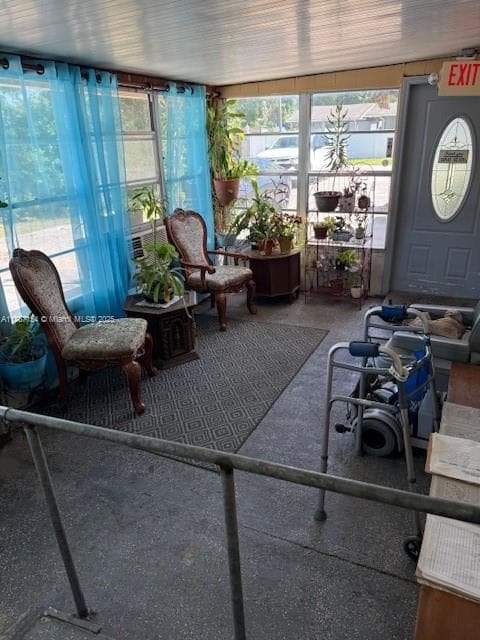 8301 N Gomez Avenue, Tampa, FL 33614 photo 4
