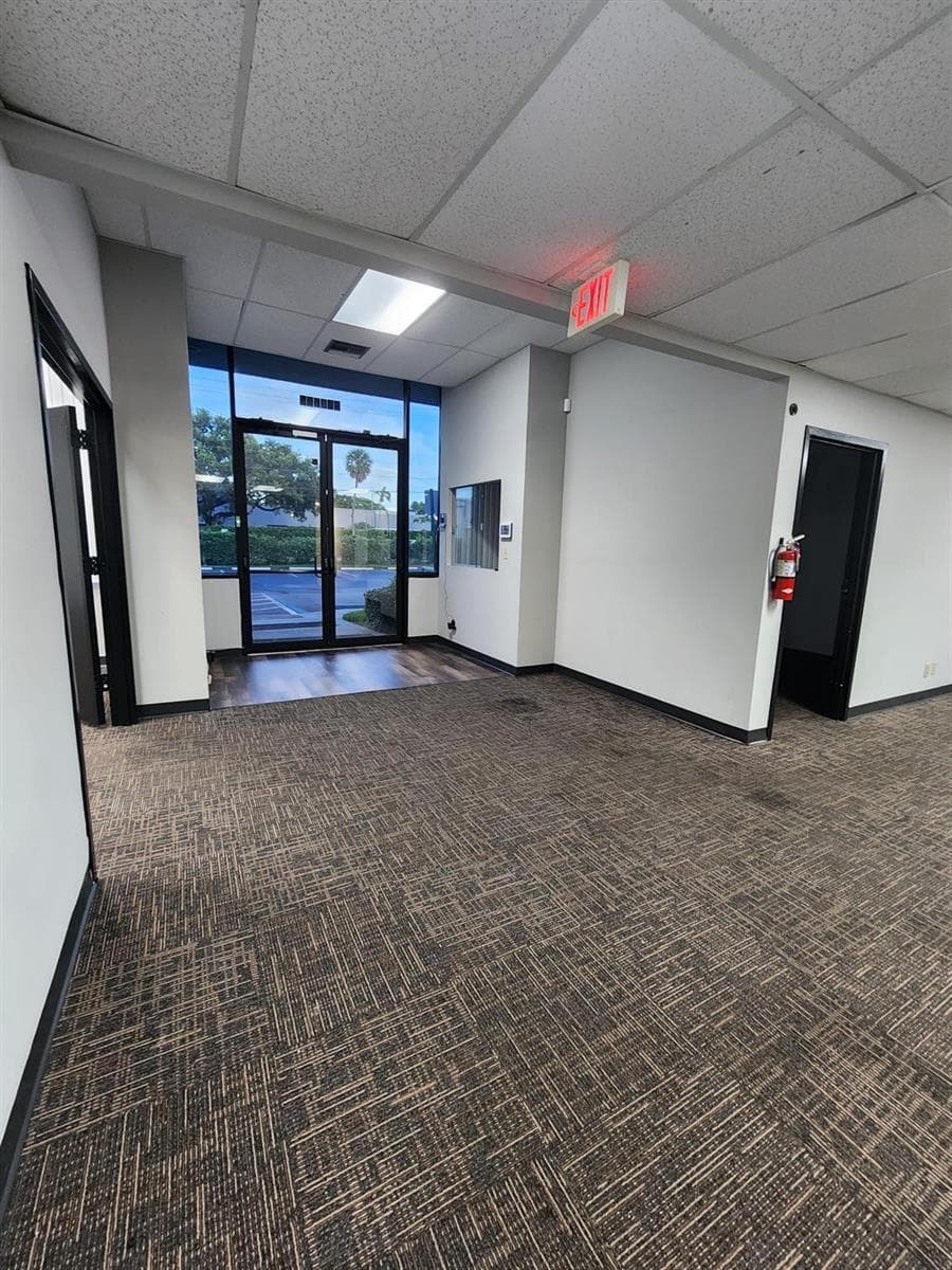 2841 NW 62nd Street, Fort Lauderdale, FL 33309 photo 4