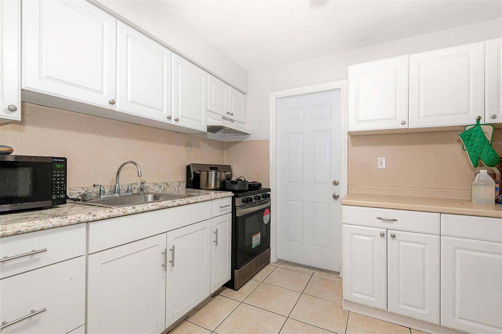 404 NE 4th Street, Pompano Beach, FL 33060 photo 5