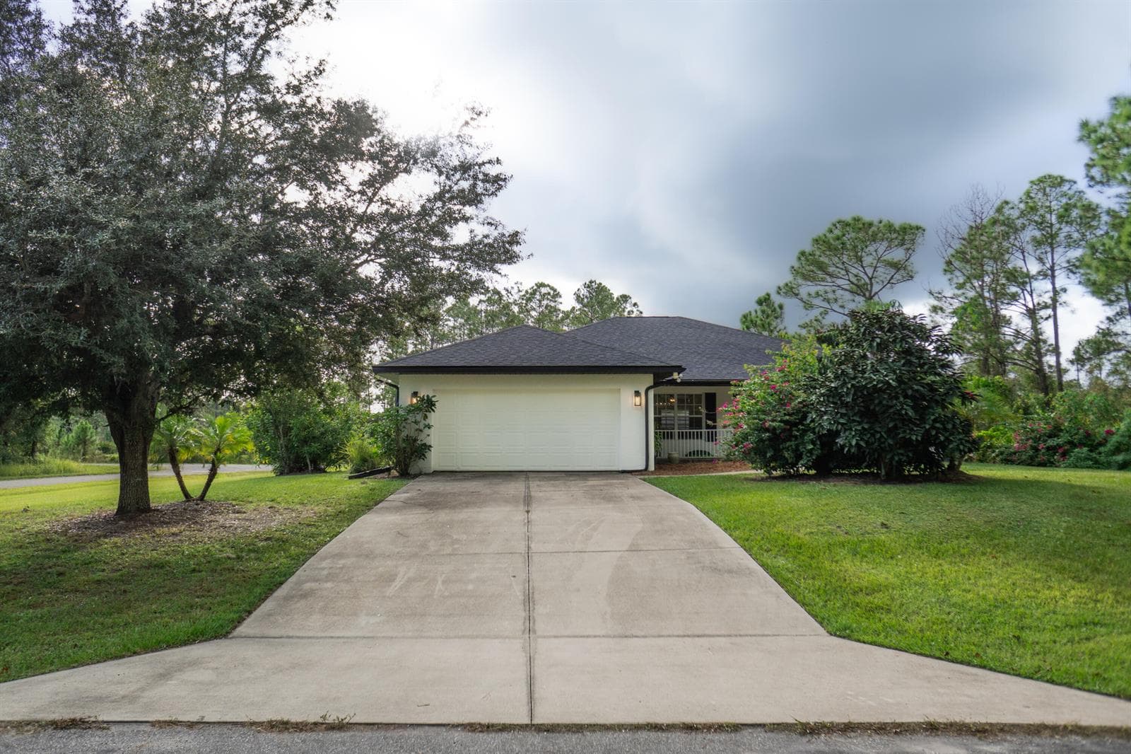 9134 Oviedo Street, Sebring, FL 33872 photo 2