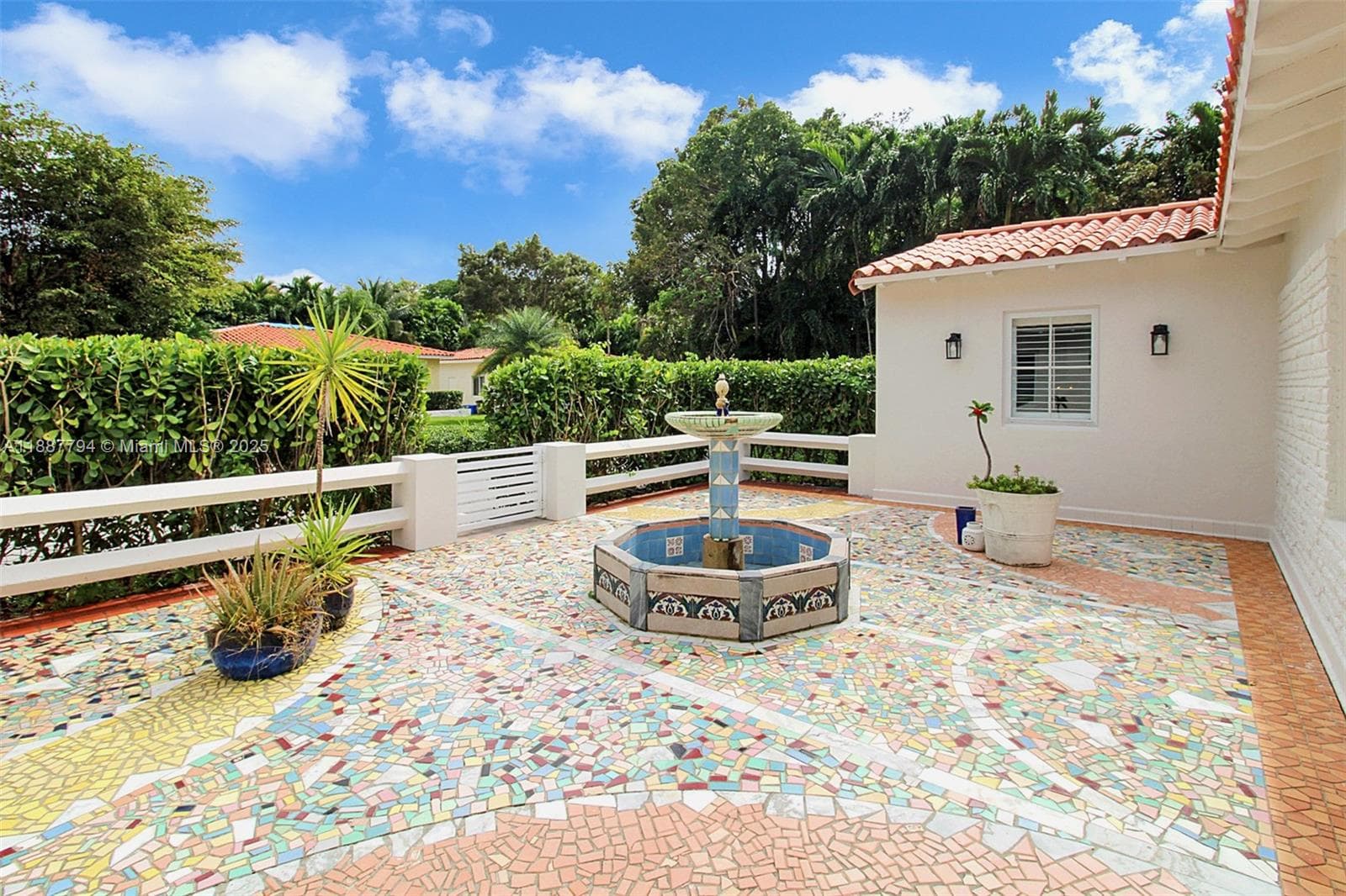 1110 Wallace St, Coral Gables, FL 33134 photo 5