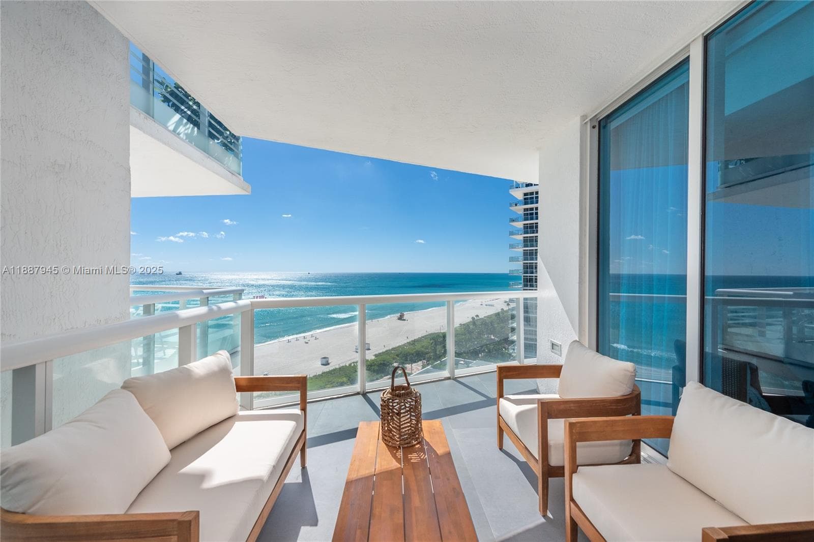 3801 Collins Ave # 1502, Miami Beach, FL 33140 photo 2