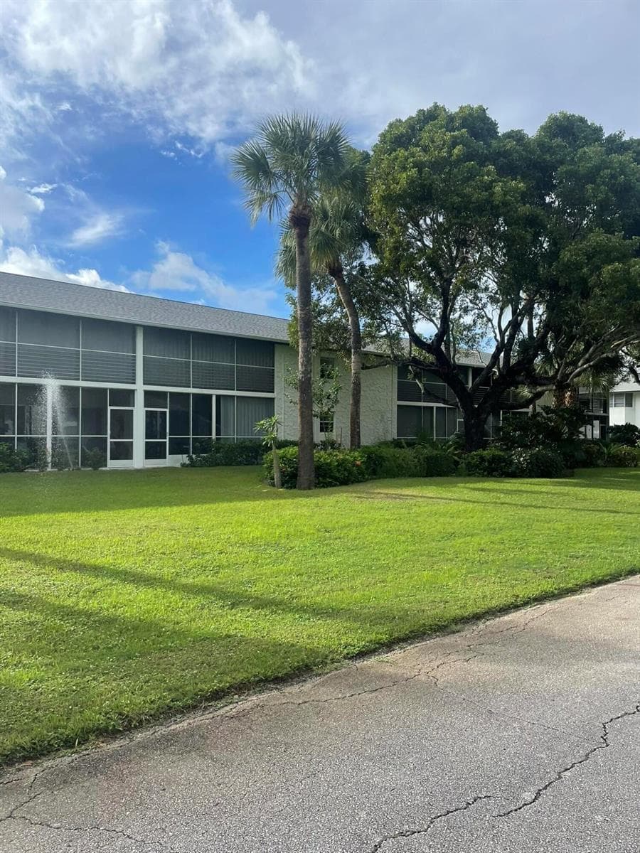 2 Garden Street # 106m, Tequesta, FL 33469 photo 2