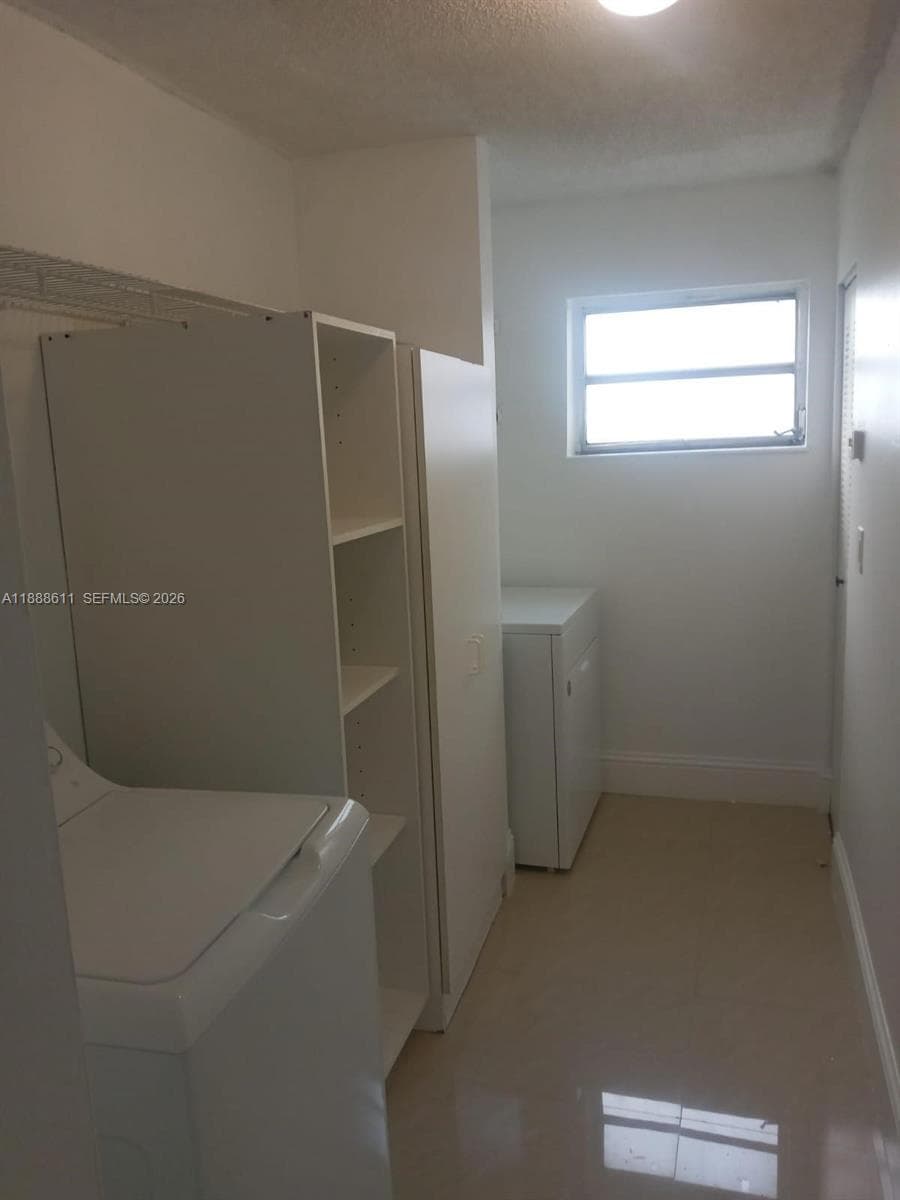 9375 Fontainebleau Blvd # L219, Miami, FL 33172 photo 4