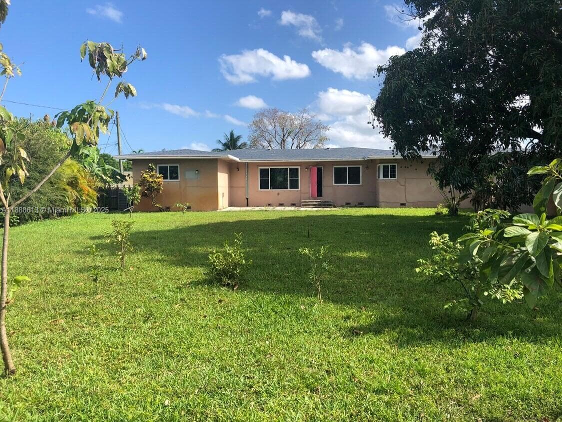 2815 Jackson St, Hollywood, FL 33020 photo 5