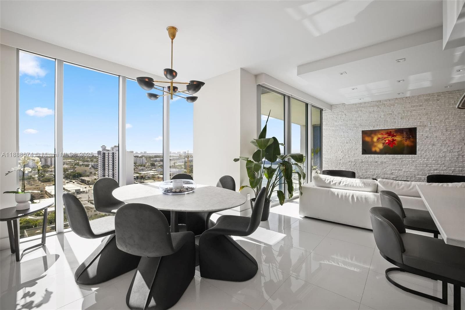 6899 Collins Ave # 1610, Miami Beach, FL 33141 photo 4
