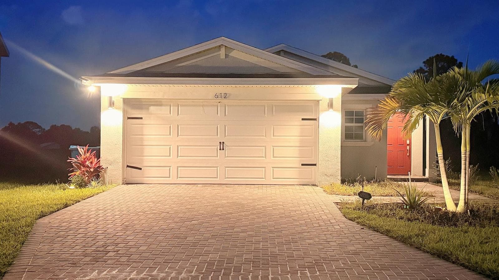 612 Papillon Street SW, Palm Bay, FL 32908