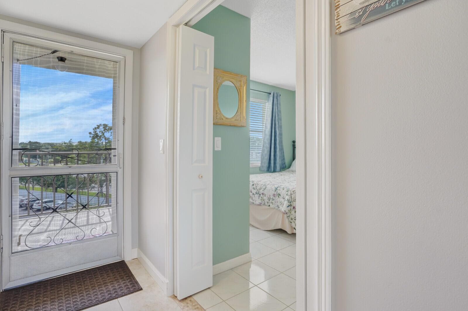 3959 Via Poinciana # 503, Lake Worth, FL 33467 photo 5