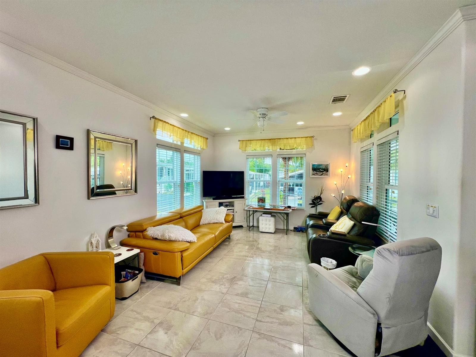 413 Hibiscus Drive, Deerfield Beach, FL 33442 photo 4
