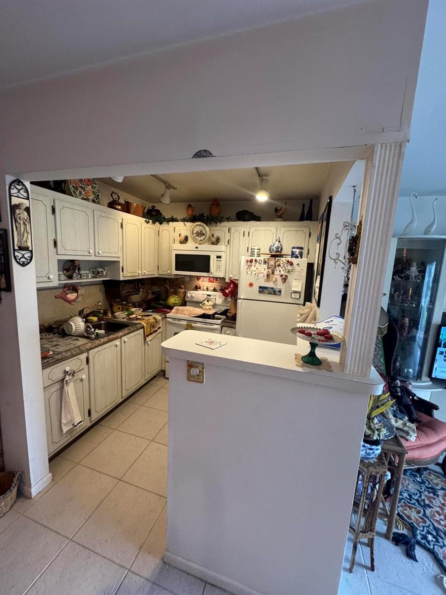 90 South Boulevard # 1c, Boynton Beach, FL 33435 photo 3