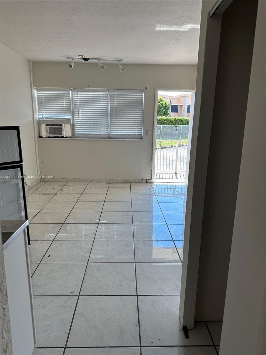26 Diplomat Parkway # 2248, Hallandale Beach, FL 33009 photo 5