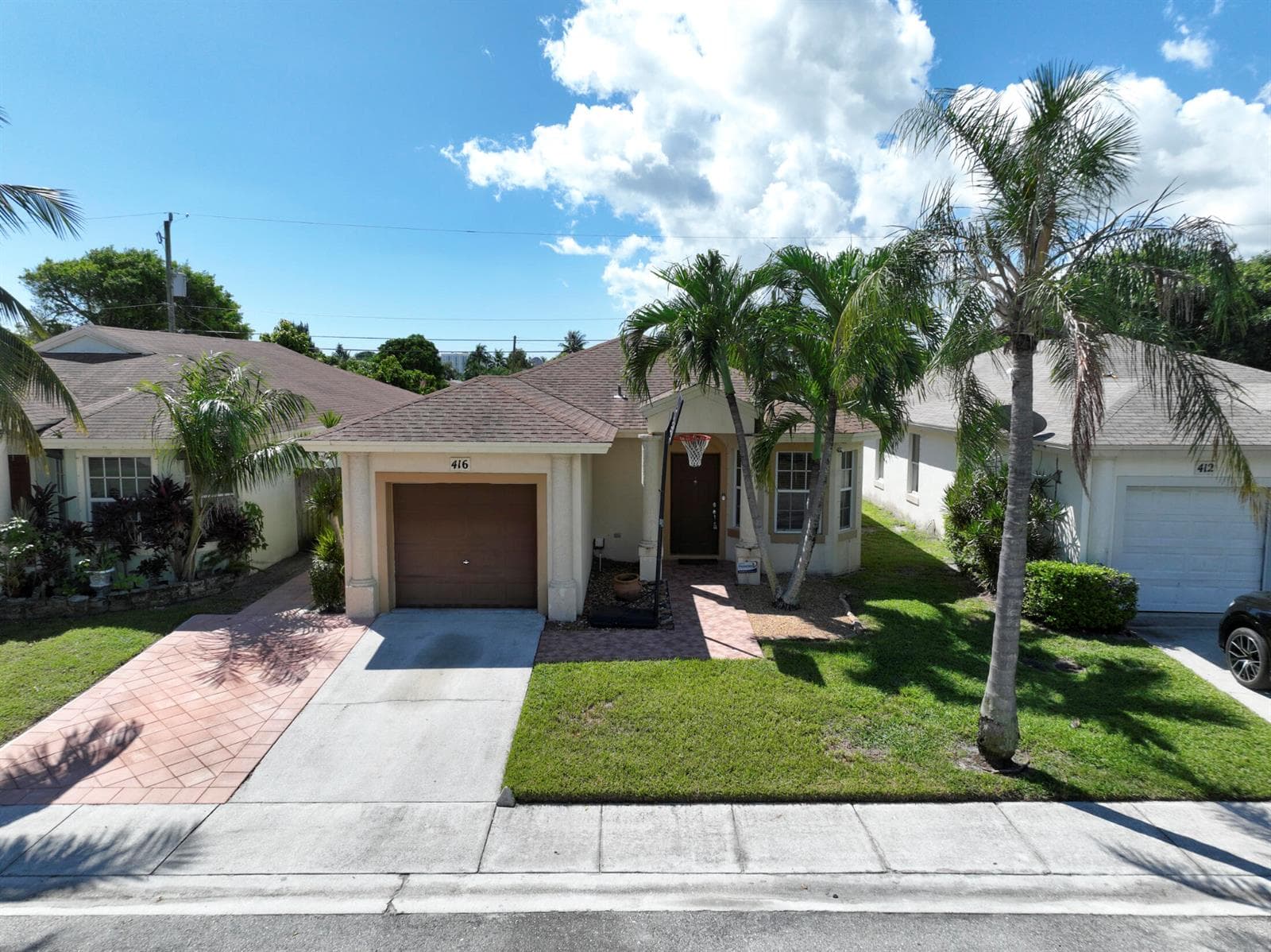 416 Circle Drive S, Boynton Beach, FL 33435 photo 2