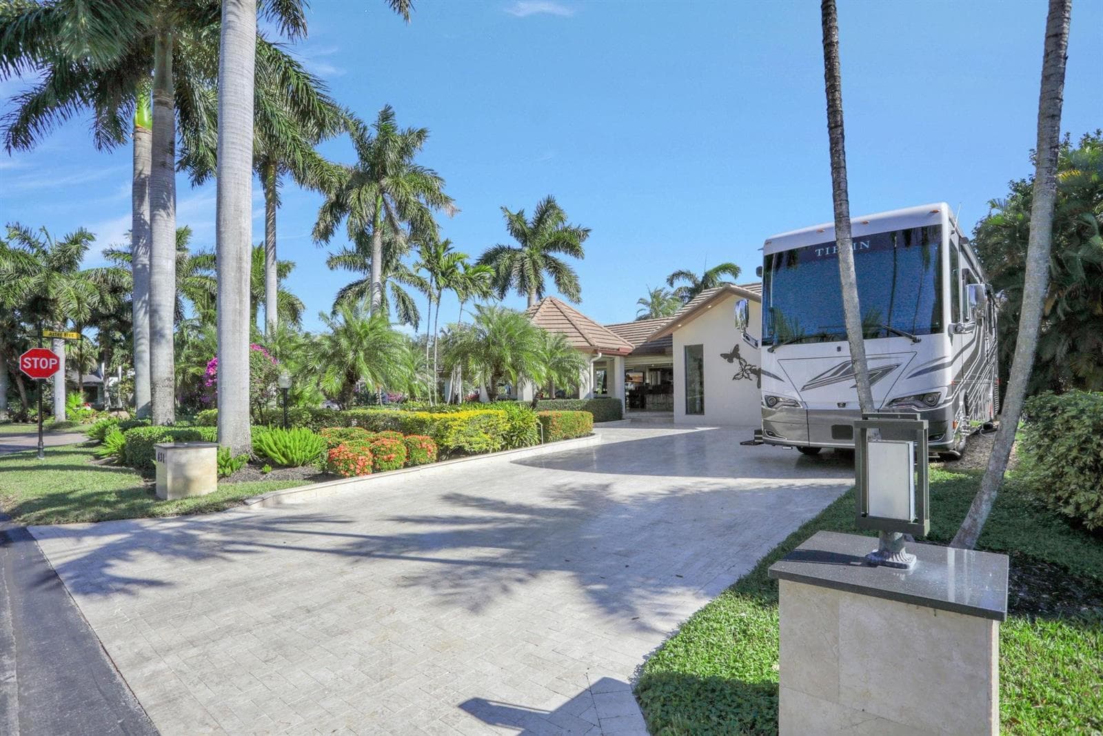 431 S Cortez Drive # 431, Margate, FL 33068 photo 2