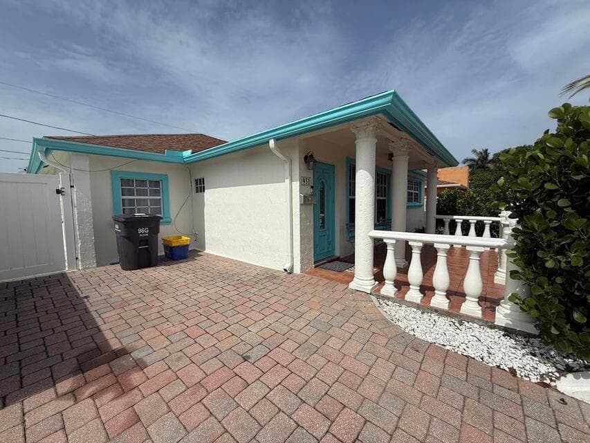 951 Green Street, West Palm Beach, FL 33405 photo 3