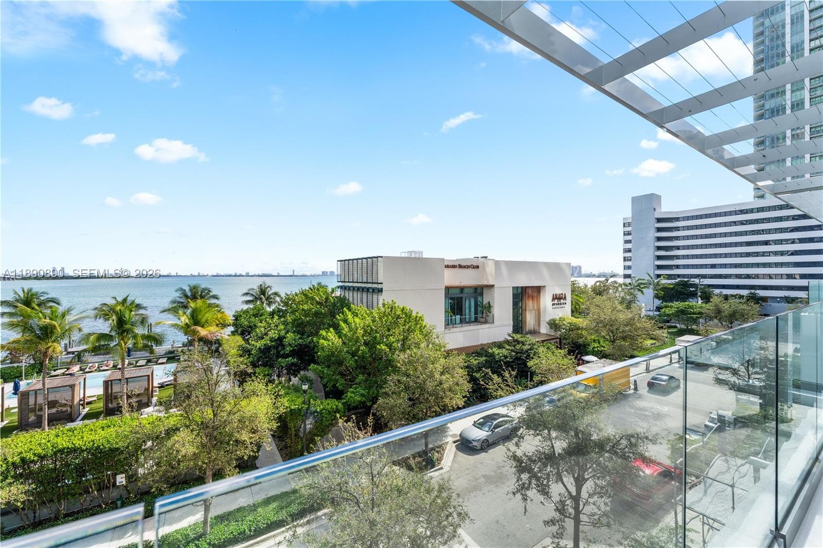 650 NE 32nd St # BH7, Miami, FL 33137 photo 5