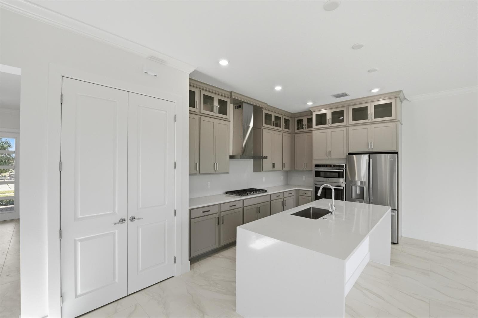 1016 Raleigh Way, Wellington, FL 33414 photo 4