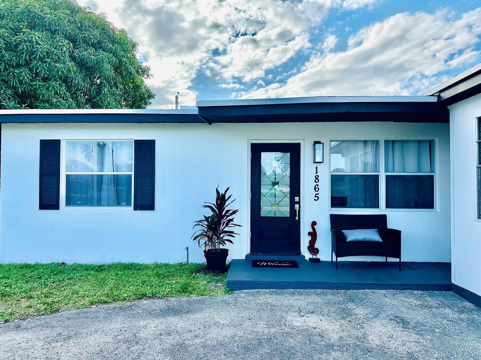 1865 W Chatham Road, West Palm Beach, FL 33415 photo 3