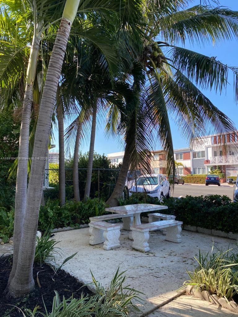 7435 Byron Ave, Miami Beach, FL 33141 photo 3