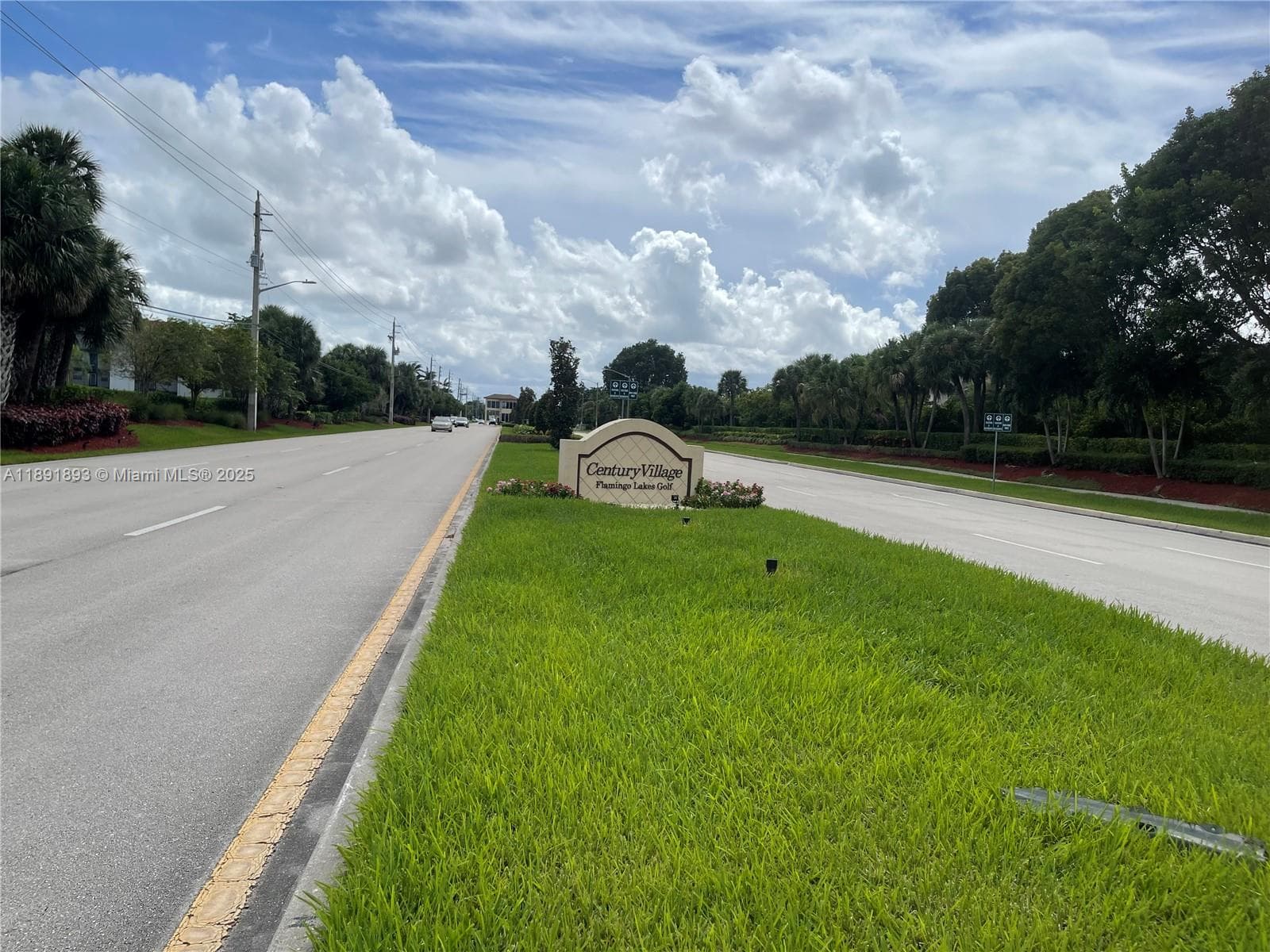 800 SW 142nd Ave # 104N, Pembroke Pines, FL 33027