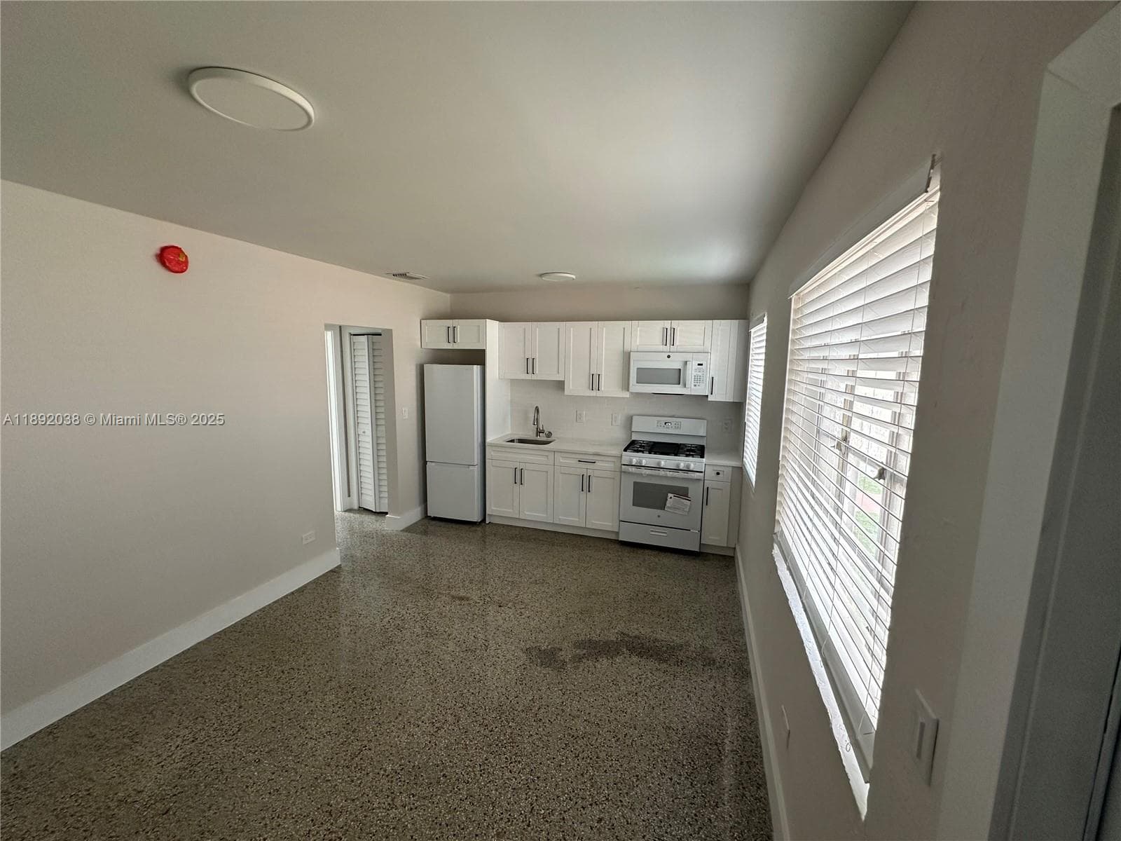 211 SW 18th Ave # 2, Miami, FL 33135