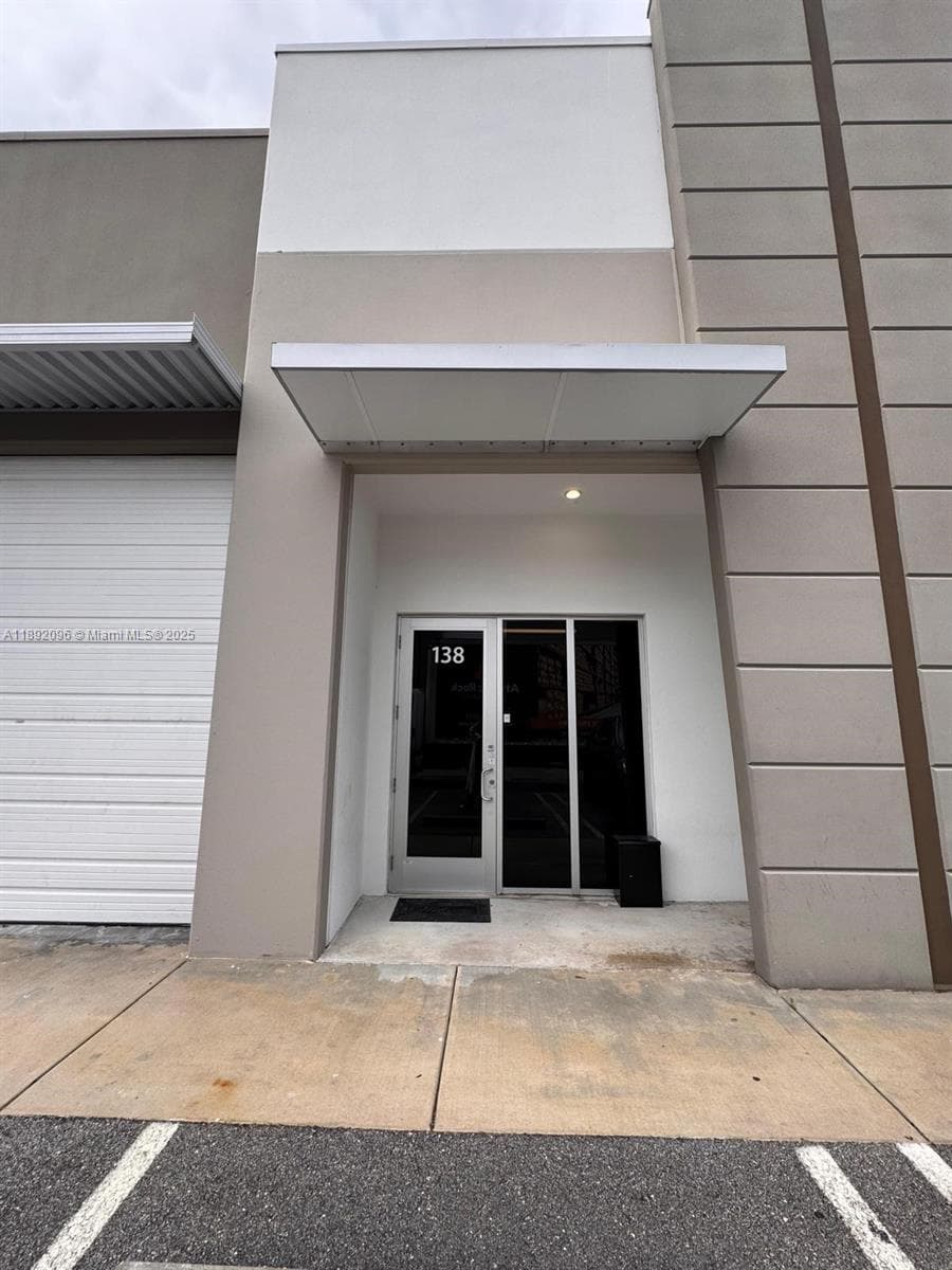 10890 NW 17th St # 138, Sweetwater, FL 33172 photo 2