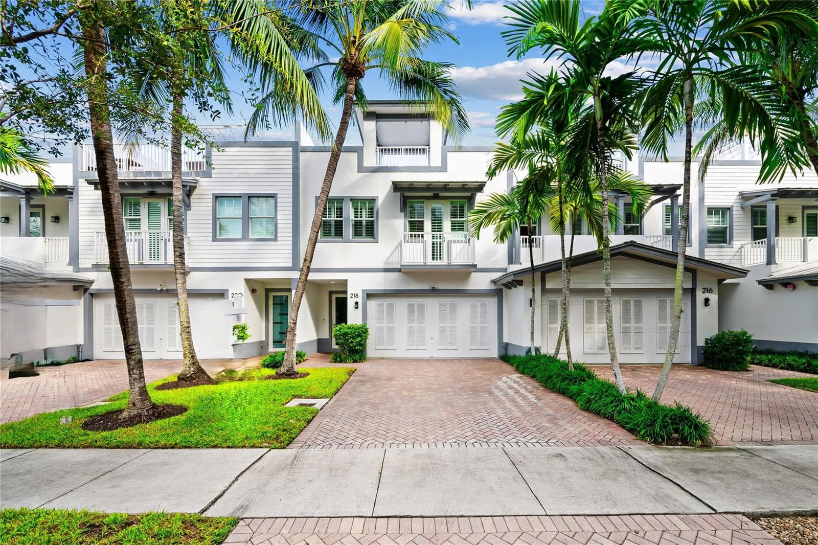 218 NE 15th Avenue # 218, Fort Lauderdale, FL 33301 photo 3