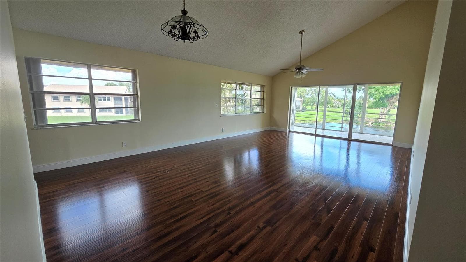 8751 Holly Court # 202, Tamarac, FL 33321 photo 5