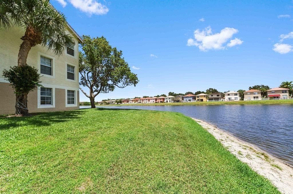 4101 San Marino Boulevard # 108, West Palm Beach, FL 33409 photo 4