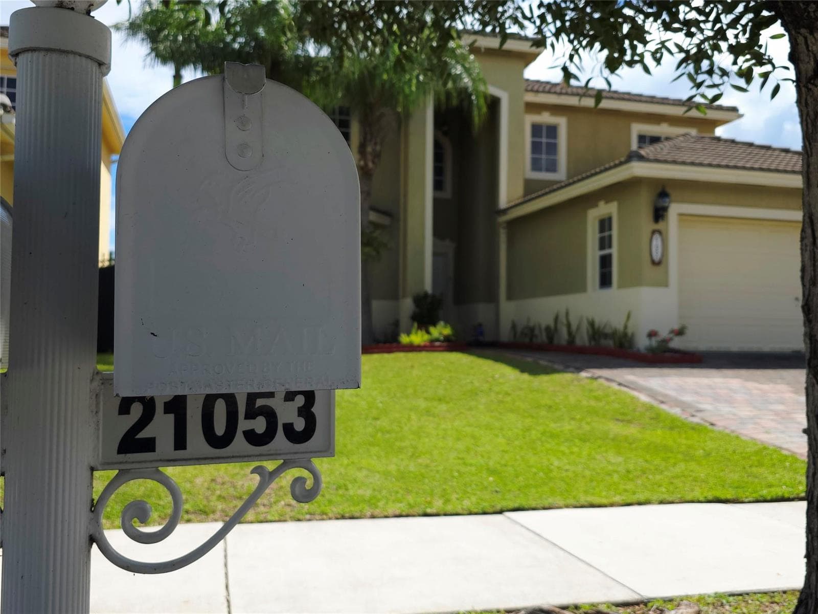21053 SW 88th Place, Cutler Bay, FL 33189 photo 2