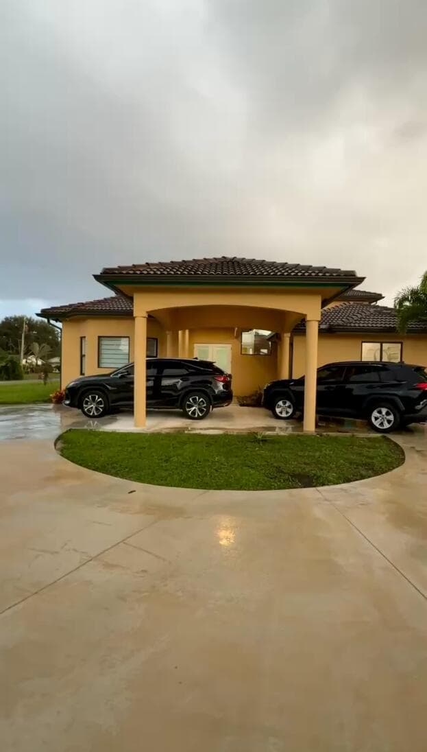 1641 NW 114th Avenue, Plantation, FL 33323 photo 3