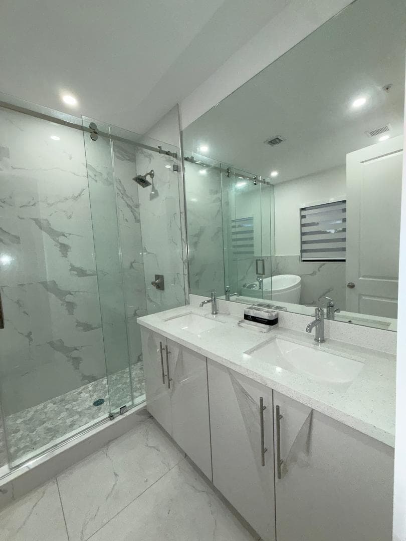 1641 NW 114th Avenue, Plantation, FL 33323 photo 4