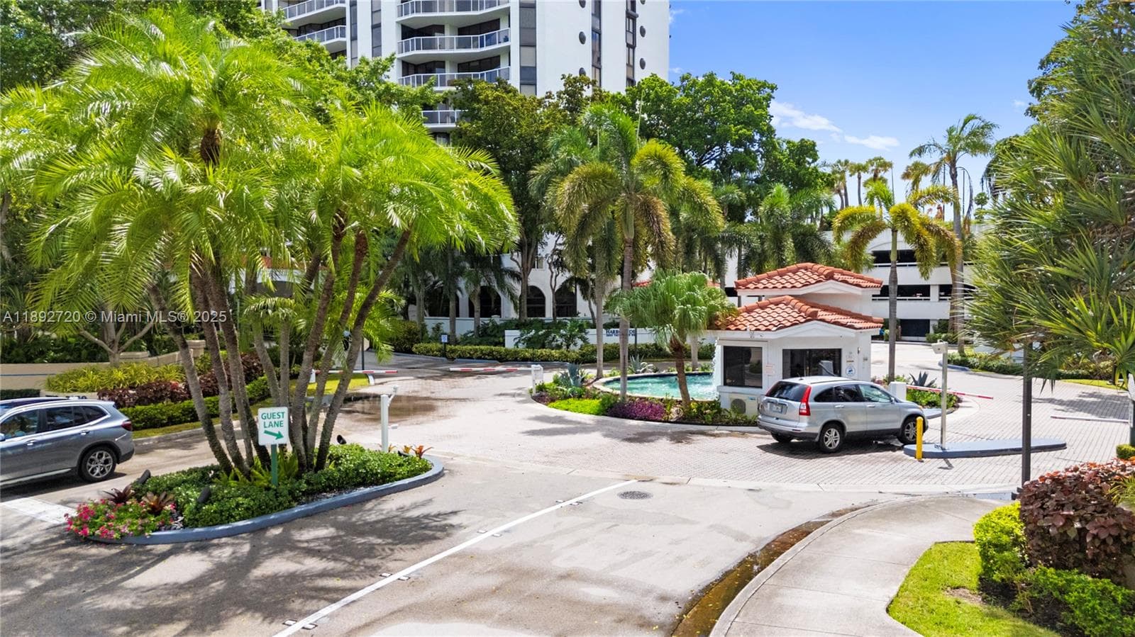 3598 Yacht Club Dr # 1004, Aventura, FL 33180 photo 5