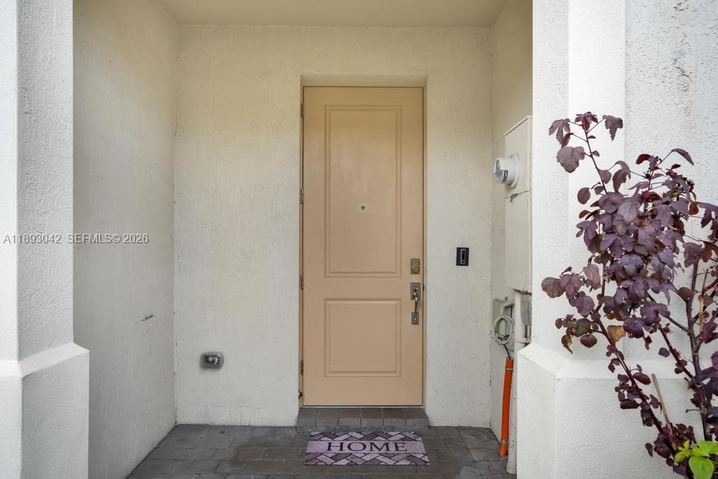 1422 Silk Oak Dr, Hollywood, FL 33021 photo 3