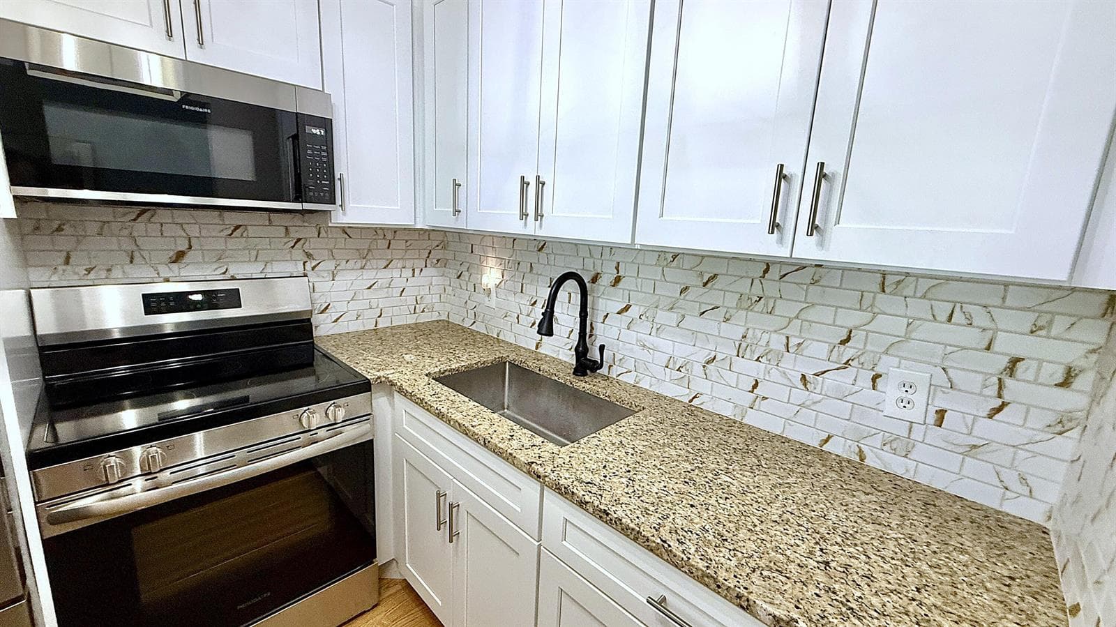294 Farnham M # 294, Deerfield Beach, FL 33442 photo 5