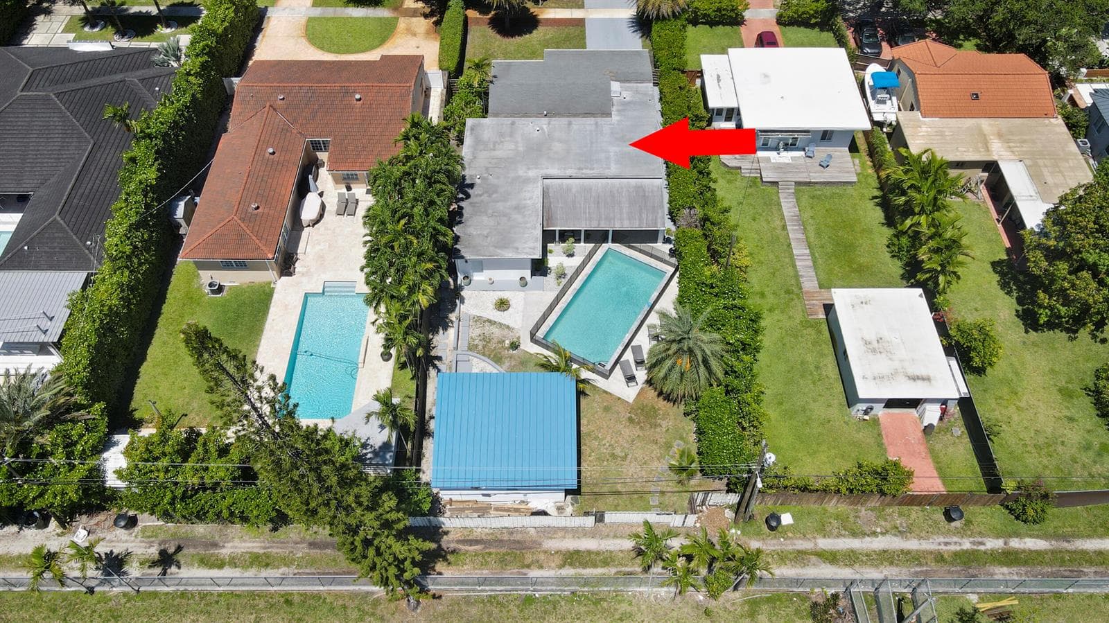 297 Minola Drive, Miami Springs, FL 33166 photo 2