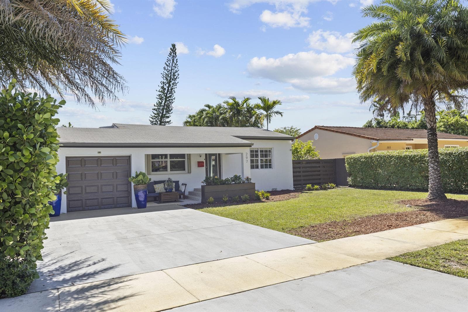 297 Minola Drive, Miami Springs, FL 33166 photo 3
