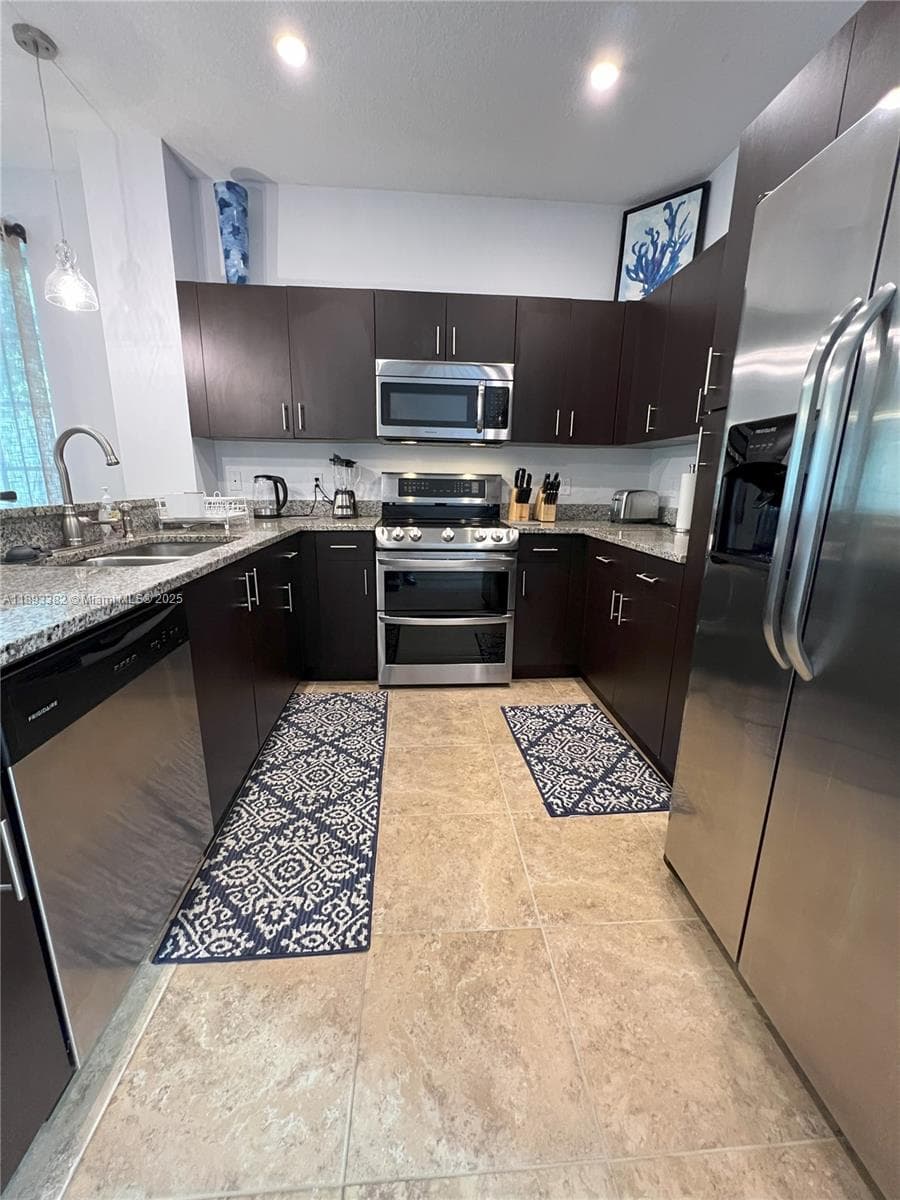 2361 SE 5th St, Pompano Beach, FL 33062 photo 5