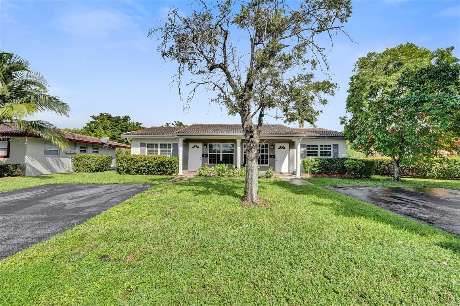 4017 Woodside Drive, Coral Springs, FL 33065 photo 2