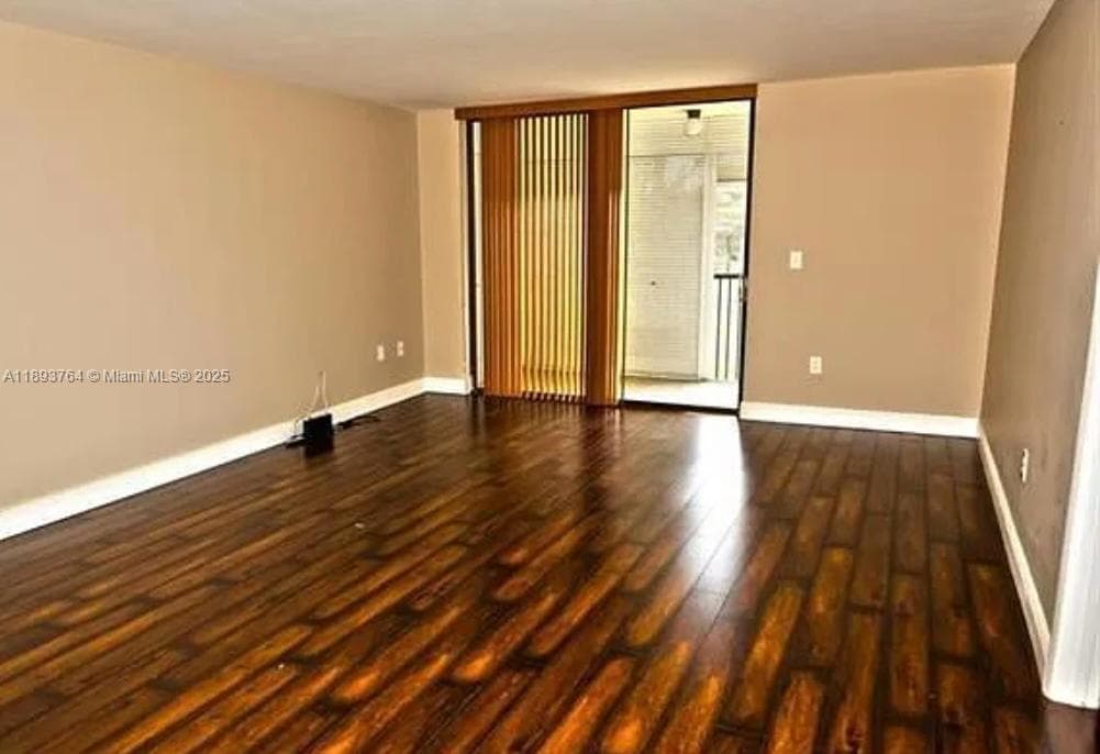 5570 NW 44th St # 312A, Lauderhill, FL 33319 photo 3