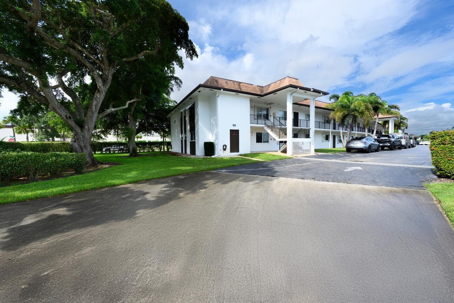 3075 Gardens East Drive # 14, Palm Beach Gardens, FL 33410 photo 4